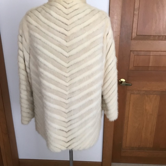 VINTAGE MINK JACKET - Picture 3 of 9